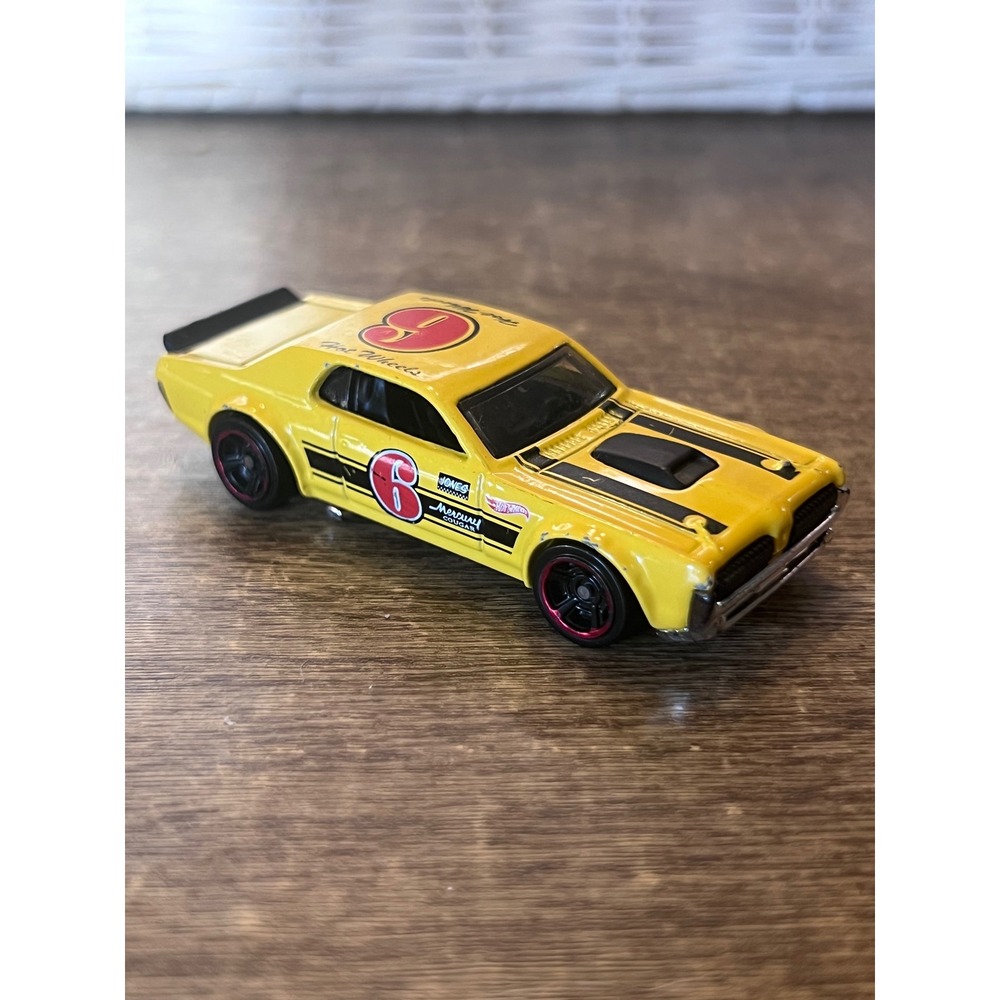 Hot Wheels 1968 Mercury Cougar Yellow #6 Hot Rod Racing Loose Die Cast EUC